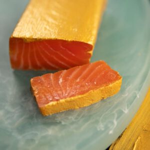 lingote de salmón ahumado con aroma de trufa blanca